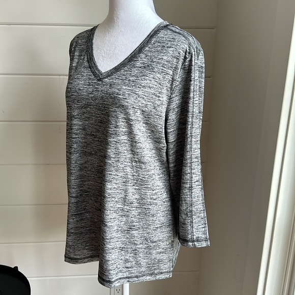 New Karen Scott Top Medium - Picture 5 of 11
